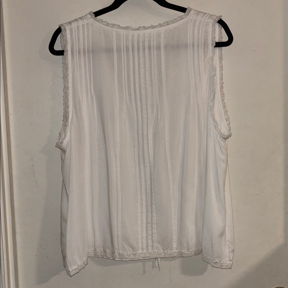 โช๏ธ {PRICE FIRM} Aritzia Boardwalk Top - Picture 9 of 9